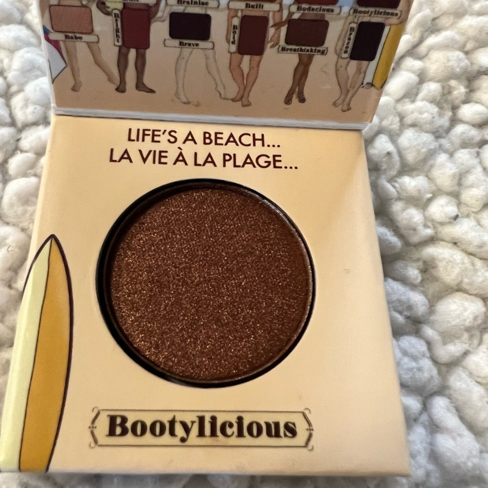 Eyeshadow by the Balm​​​​ - Picture 2 of 4
